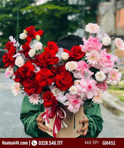Giỏ hoa trái tim