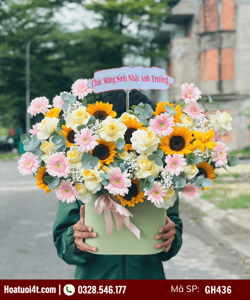 Giỏ hoa tặng chị gái