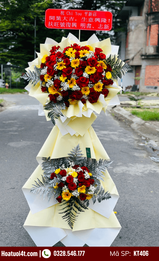Kệ hoa khai trương nghệ thuật