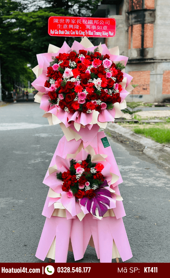 Kệ hoa khai trương tặng bạn bè