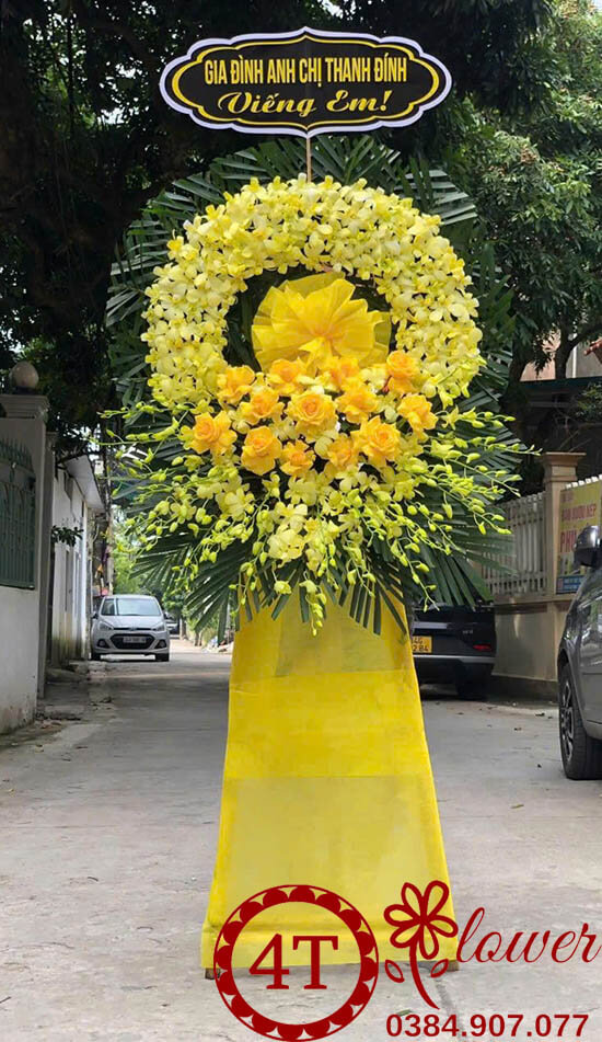 Kệ hoa tang lặng lẽ
