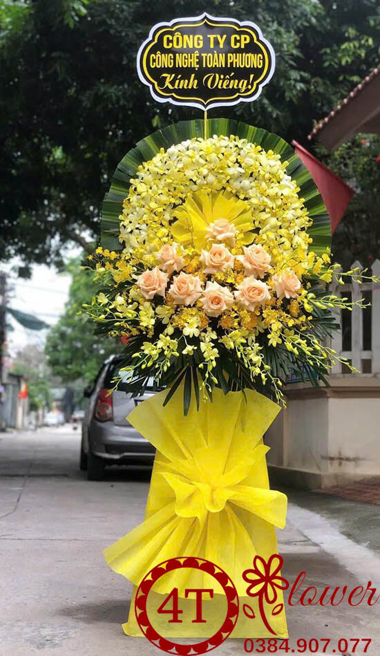 Kệ hoa tang tinh tế