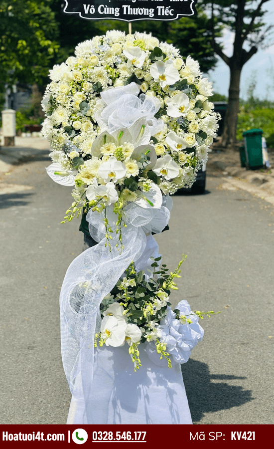 Vòng hoa viếng 2 tầng cúc trắng